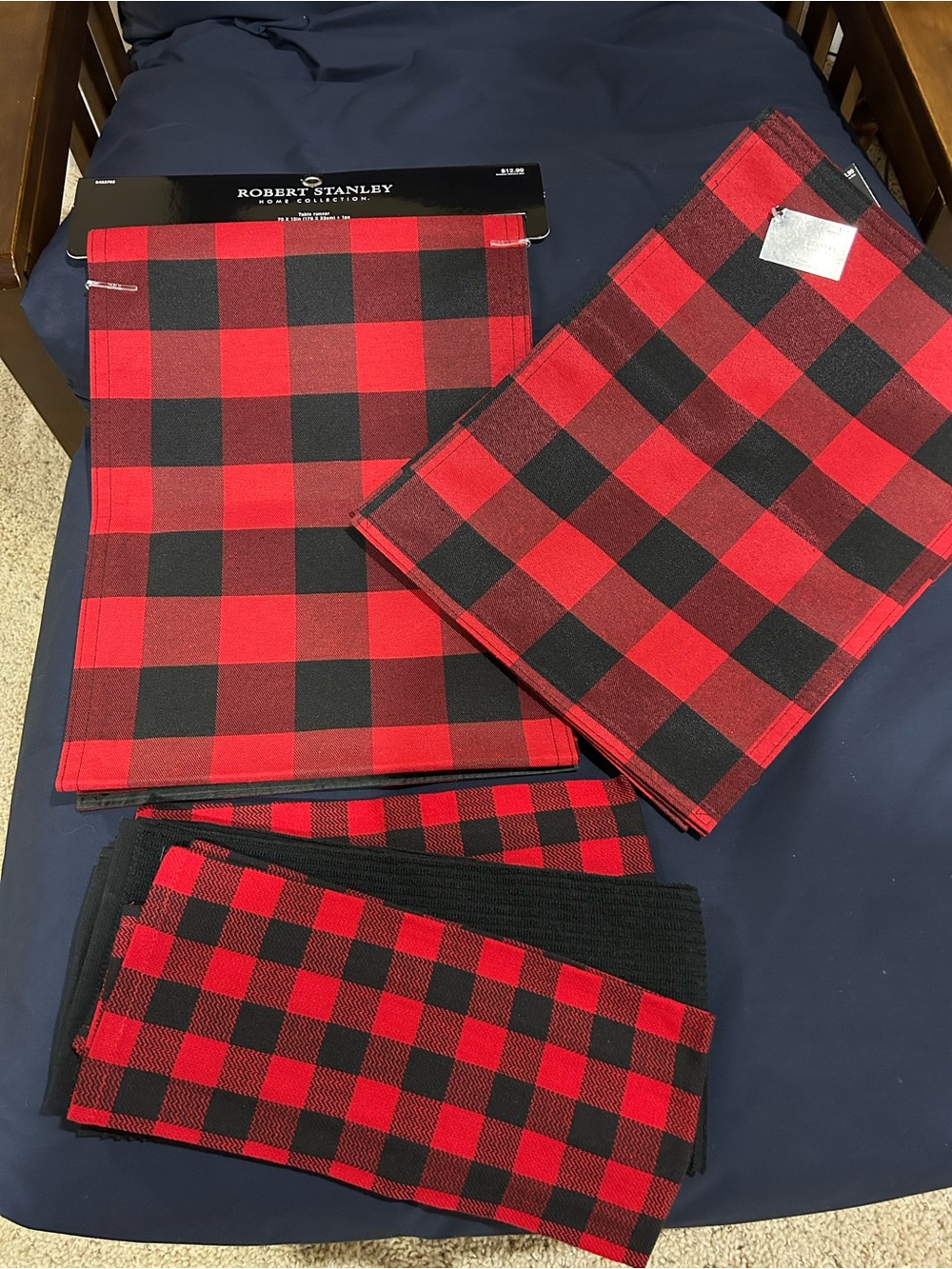 Robert Stanley Red & Black Buffalo check kitchen set